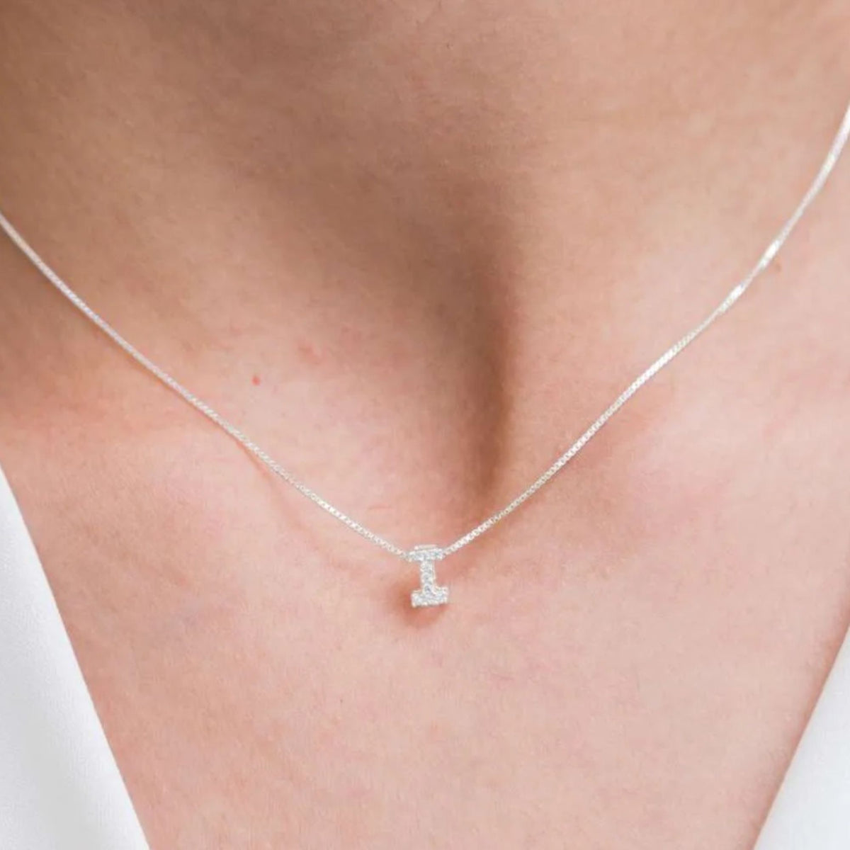 Colar Mini Iniciais Cravejado Zircônias Cristais Prata 925