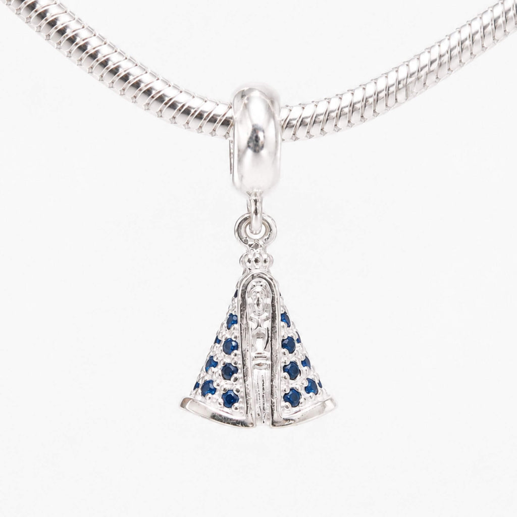 Berloque Nossa Senhora Aparecida Cravejada Azul Inteira Prata 925