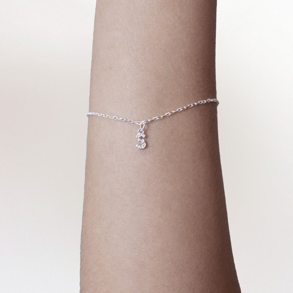 Pulseira de Prata 925 Mini Iniciais Cravejadas