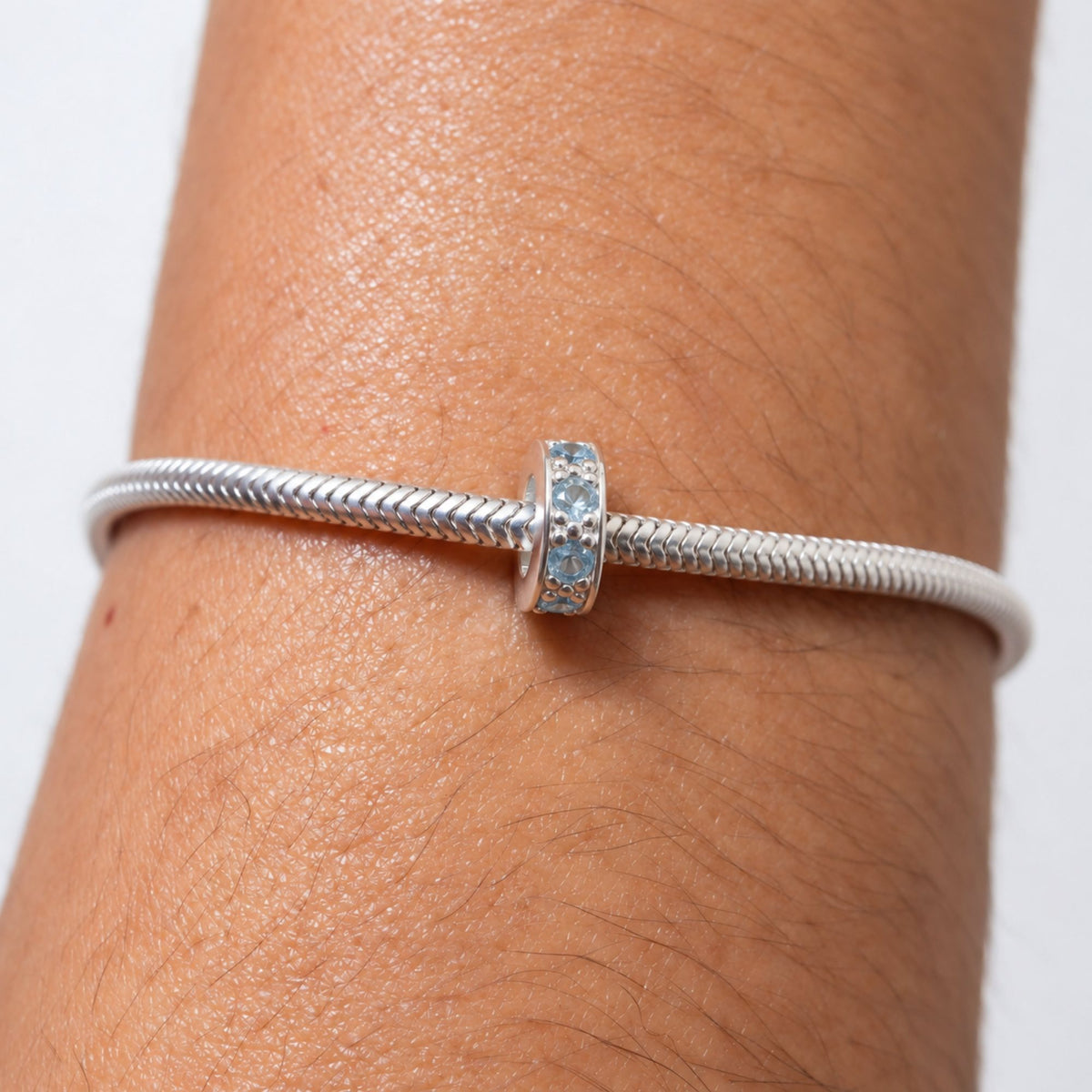 Berloque Mini Separador Zircônia Azul Celeste Prata 925