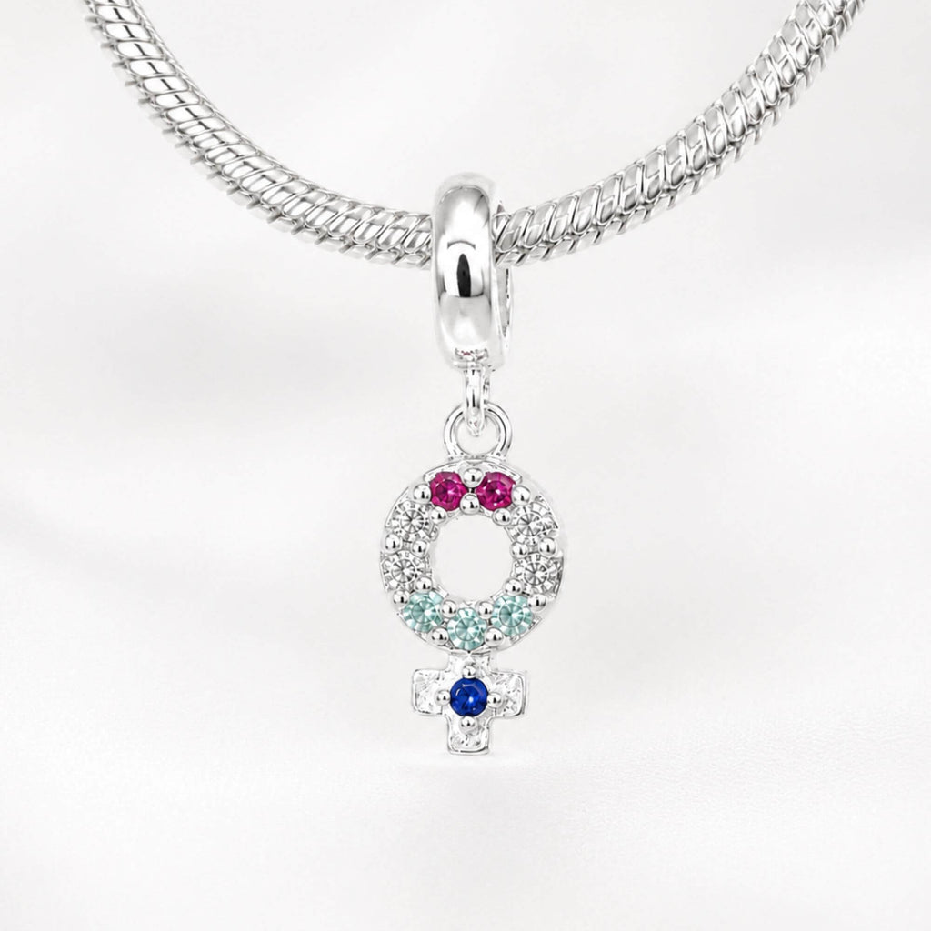 Berloque Orgulho Feminino Zircônias Coloridas Prata 925