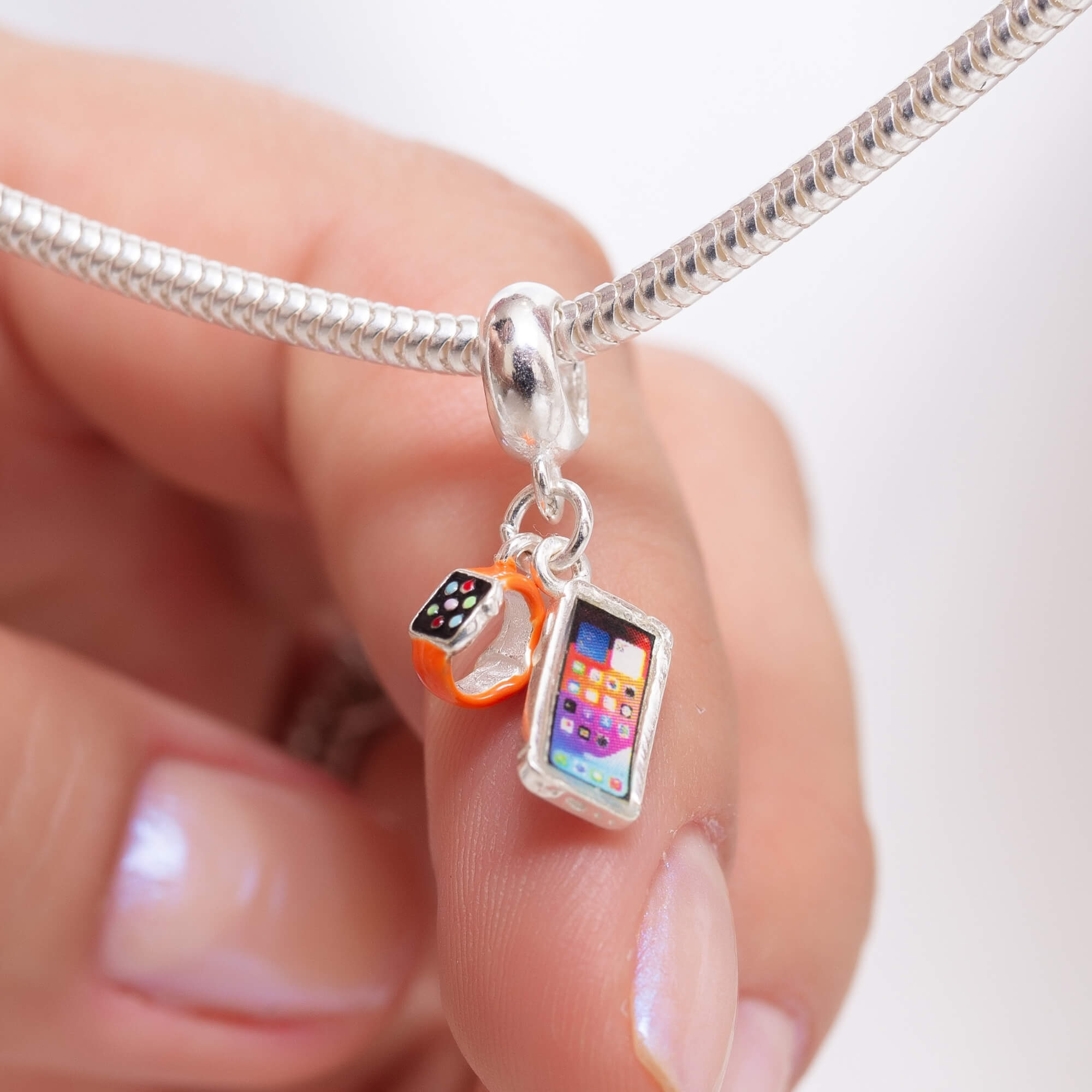 Berloque Iphone e Relógio Smart Watch Prata 925