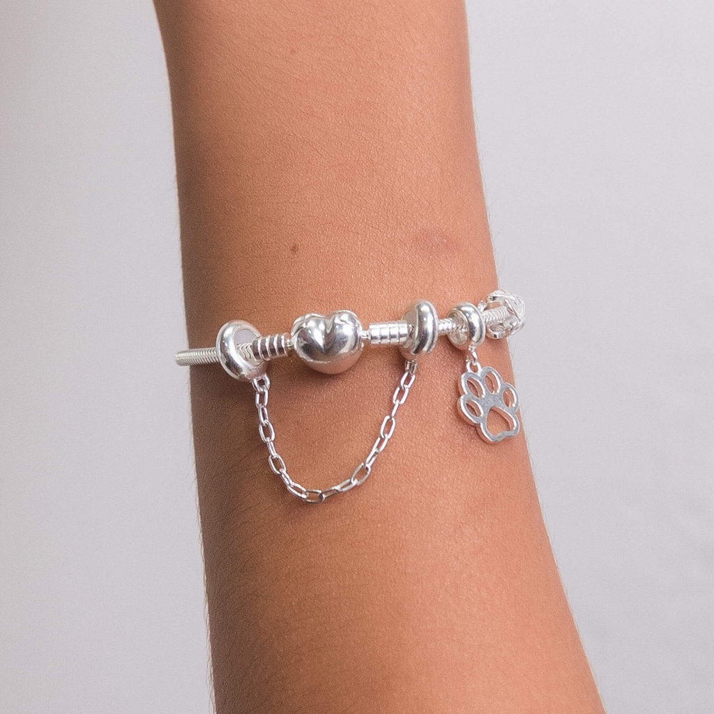Kit Minha Primeira Pulseira Coração + Berloque Patinha + Presente Berloque Mini Separador Corações + Frete Grátis