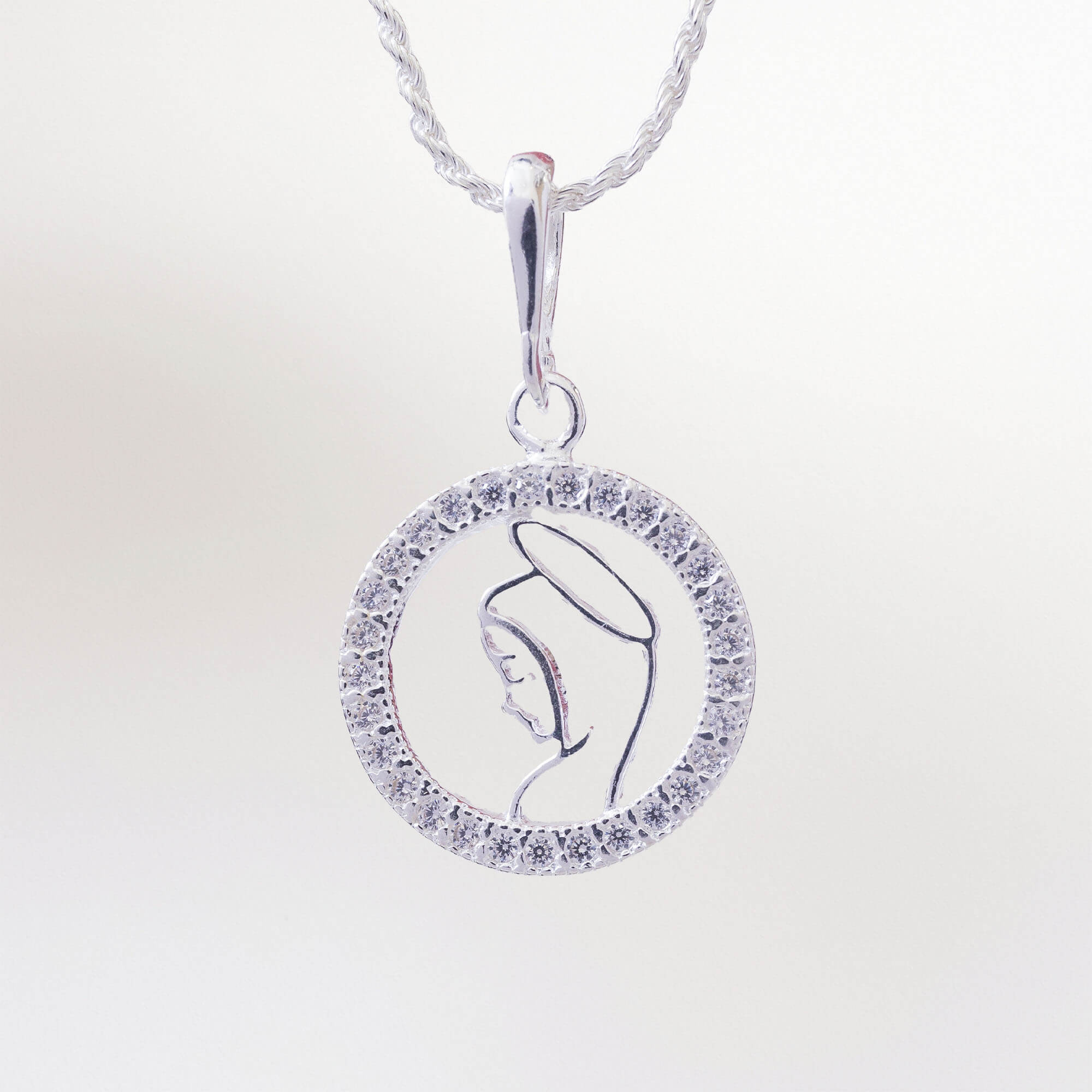 Colar de Prata 925 Cordão Baiano Medalha Nossa Senhora de Fátima Com Zircônias 45 cm