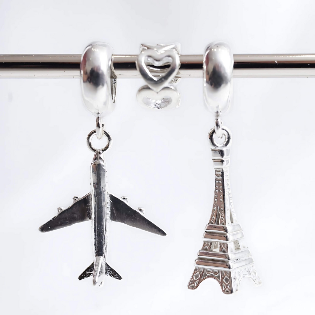 Leve 3 pague 2 - Kit de Berloques em Prata 925 com Avião Pingente, Torre Eiffel e Ganhe Mini Separador Corações
