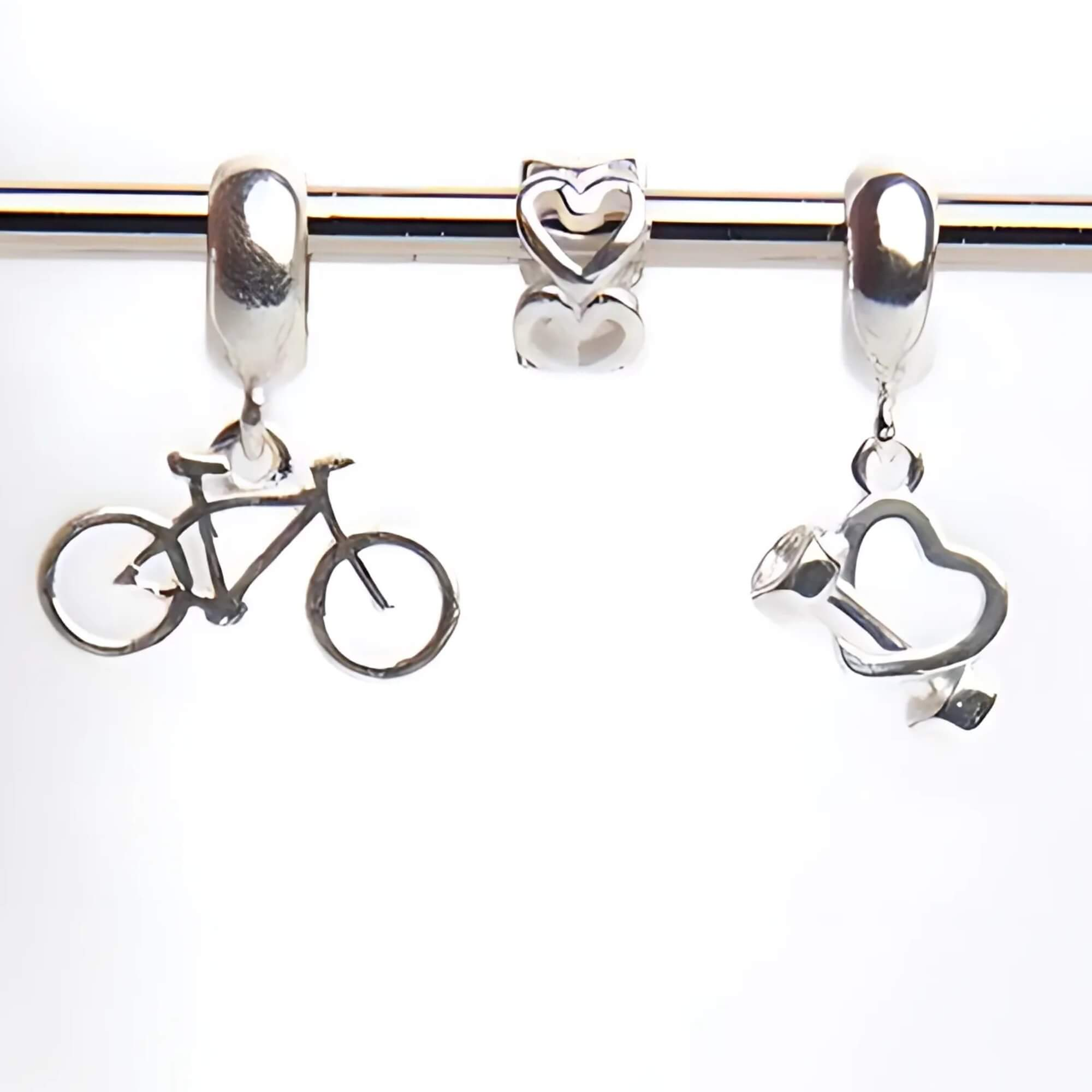Leve 3 pague 2 - Kit de Berloques em Prata 925 com Coração e Halter, Bicicleta e Ganhe Mini Separador Corações