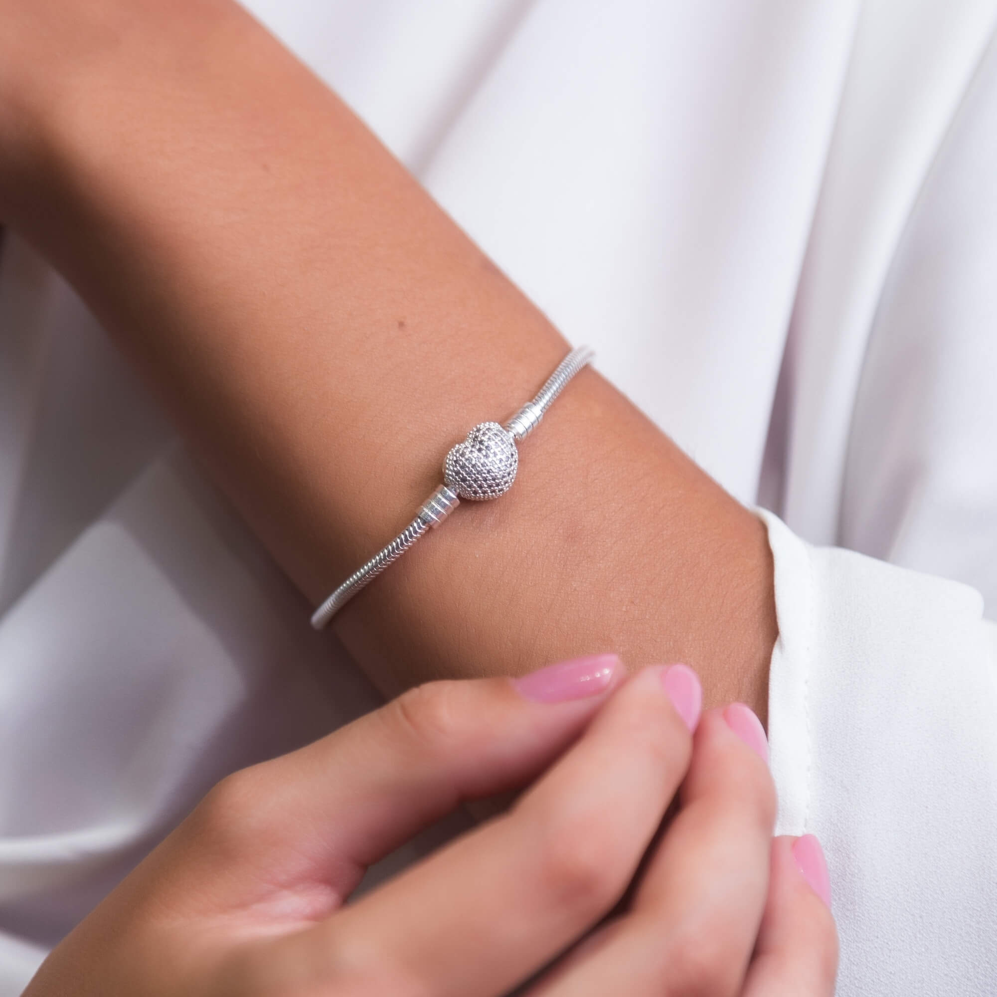 Pulseira de Berloque Coração Cravejado Com Zircônias Prata 925