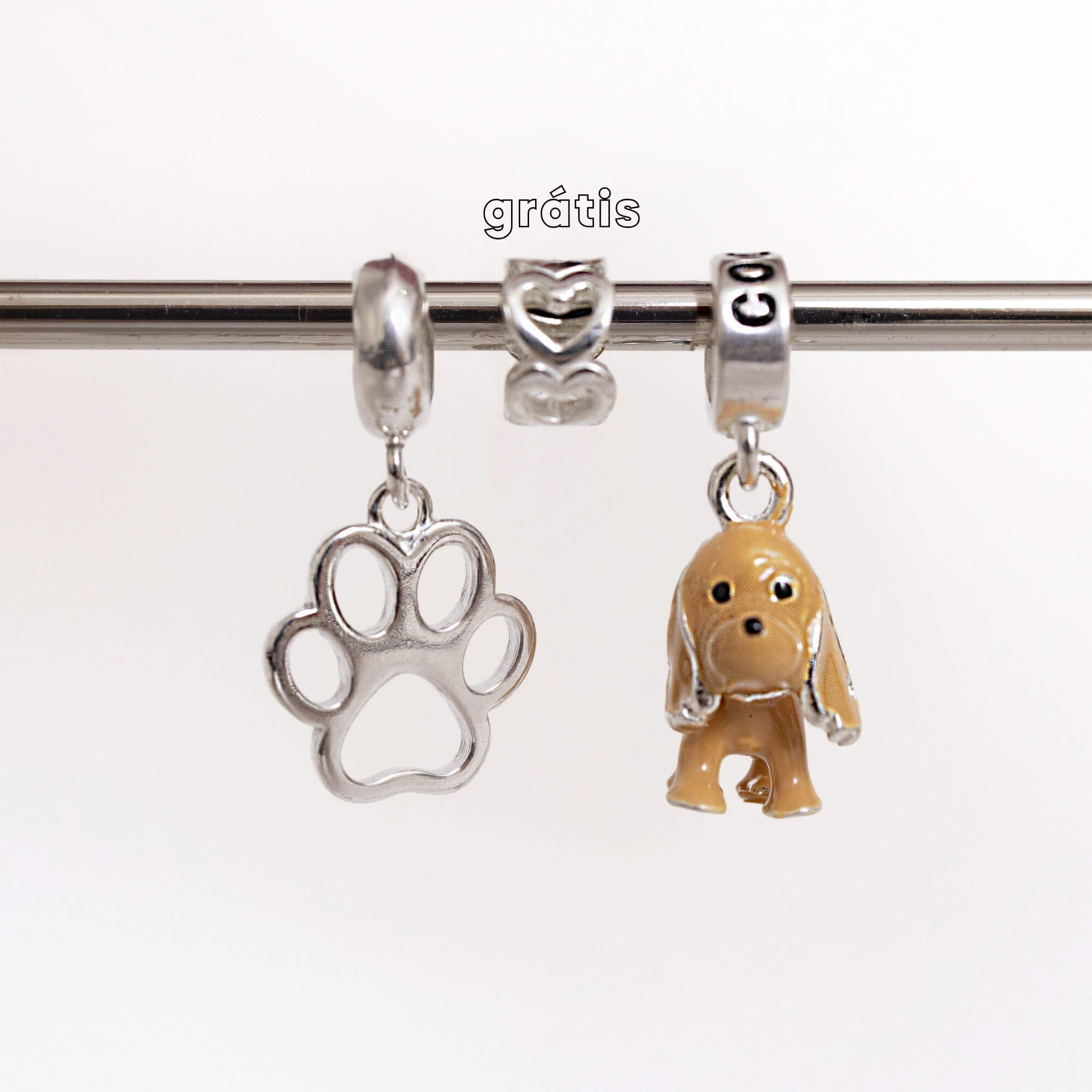 Leve 3 pague 2 - Kit de Berloques em Prata 925 com Patinha Vazada, Cachorro Cocker e Ganhe Mini Separador Corações