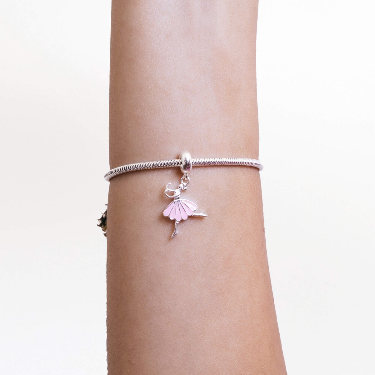 Berloque Bailarina Rosa Prata 925