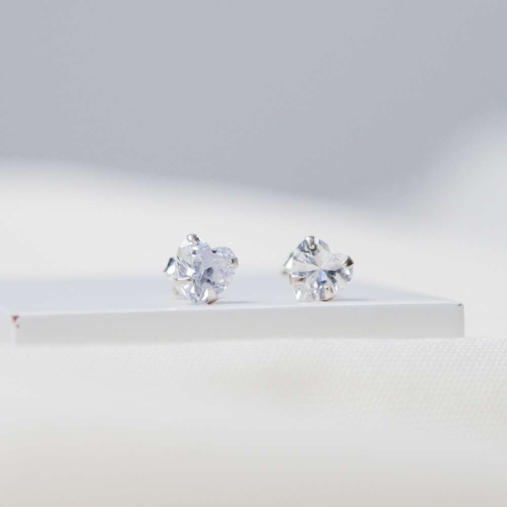 Conjunto Colar + Brinco Ponto de Luz Coração Prata 925