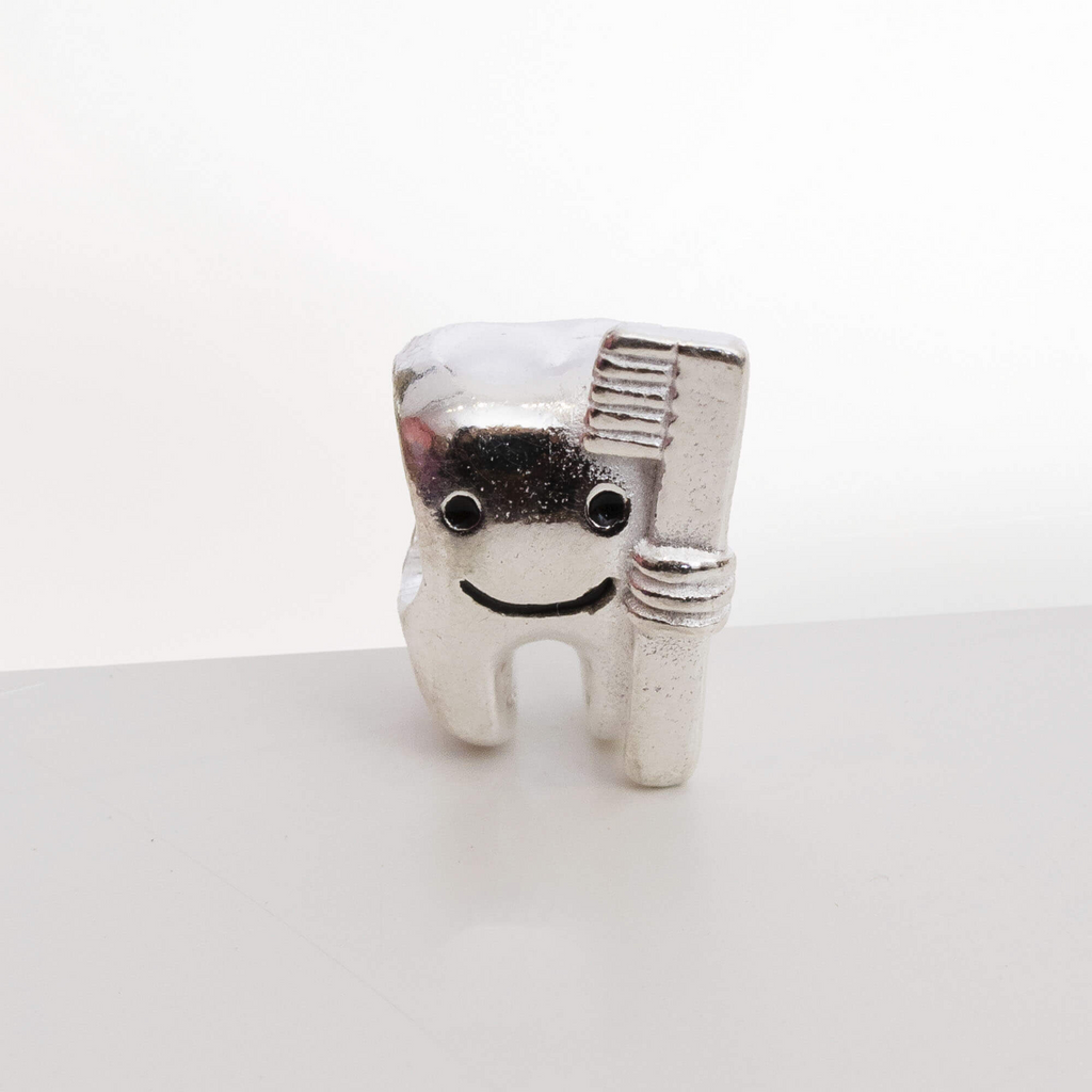 Berloque Separador Dente Com Escova Odontologia Prata 925
