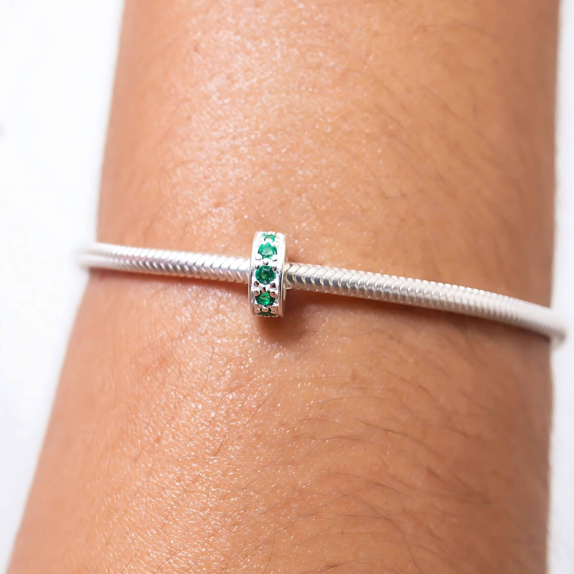 Berloque Mini Separador Zircônia Verde Prata 925