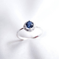 Anel Solitário Cravejado Azul Safira Prata 925