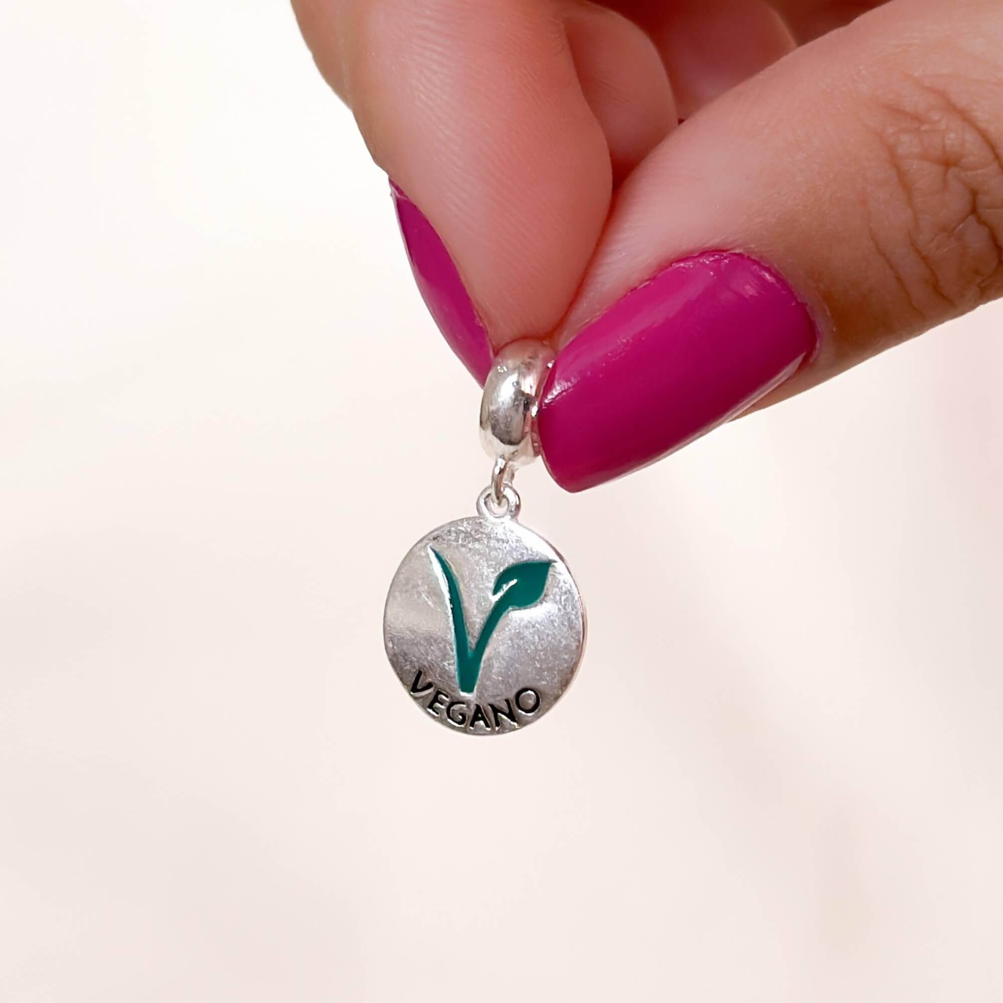 Berloque Medalha Vegano Prata 925