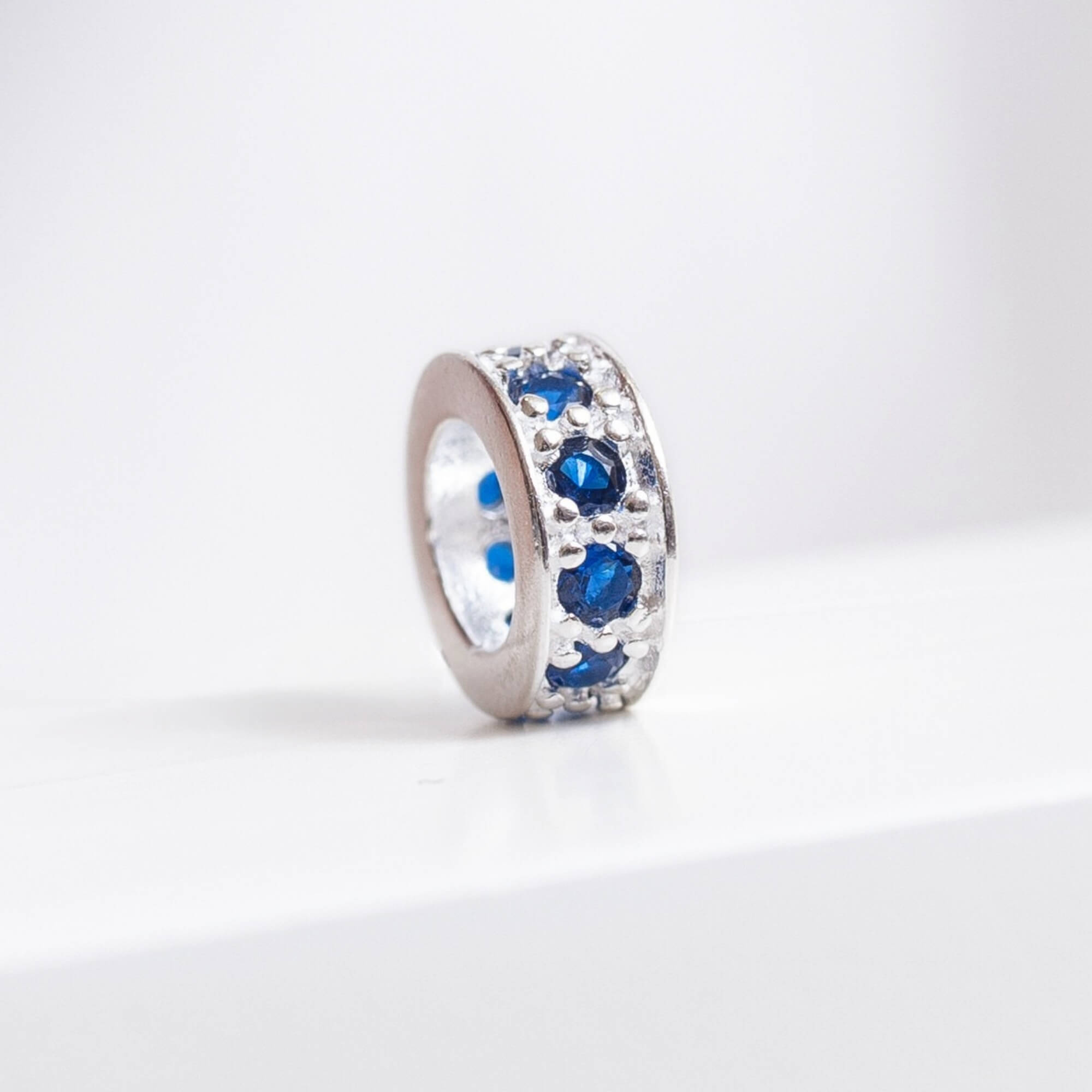 Berloque Mini Separador Zircônia Azul Prata 925