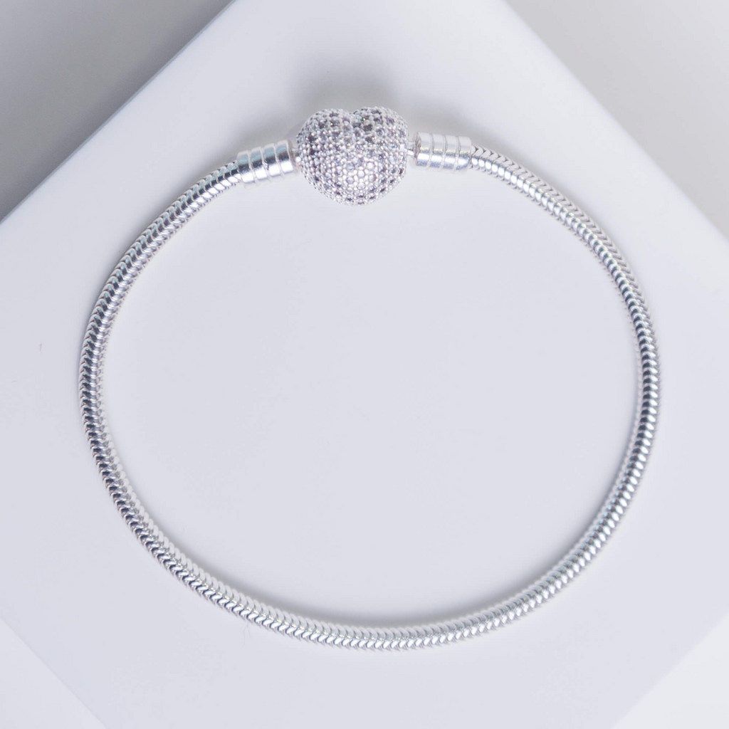 Pulseira de Berloque Coração Cravejado Com Zircônias Prata 925