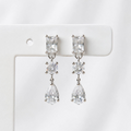 Brinco Zircônia Baguete Com Gota Cristal Prata 925