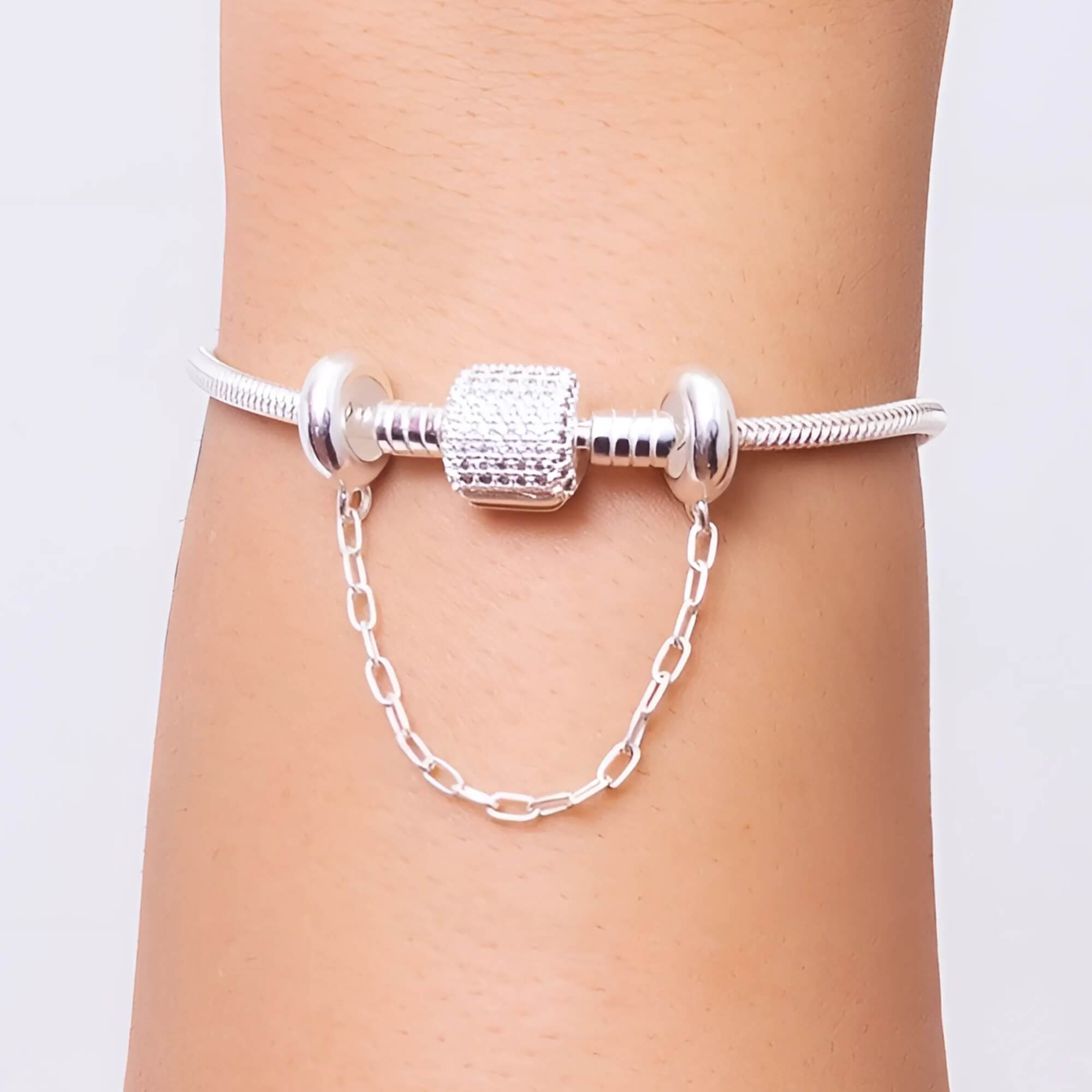 Kit Pulseira Tradicional Cravejada + Corrente de Segurança Lisa Prata 925