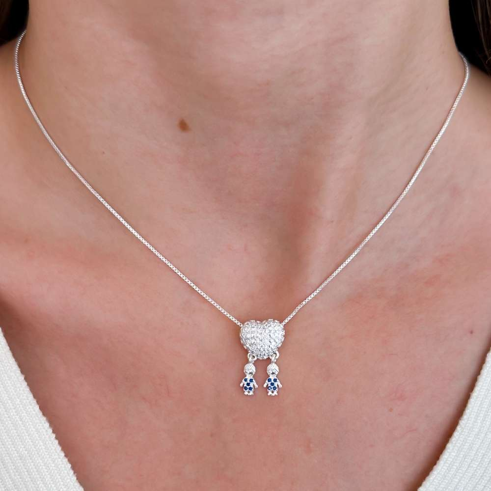 Colar Coração Cravejado com Meninos Zircônias Azul Prata 925