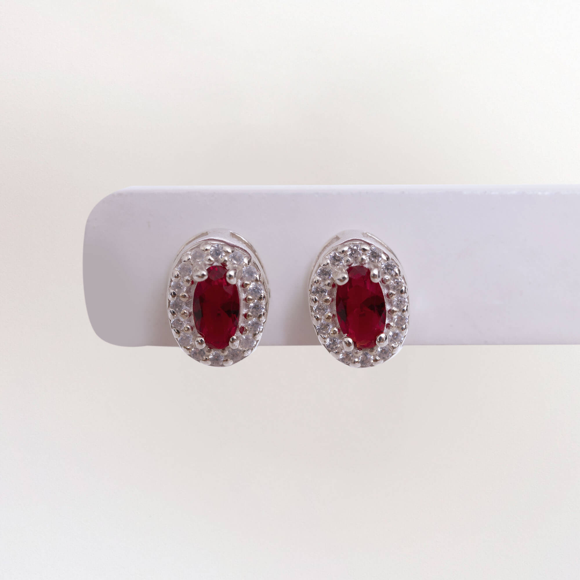 Brinco de Prata 925 Vermelho Rubi Com Zircônias Cristais