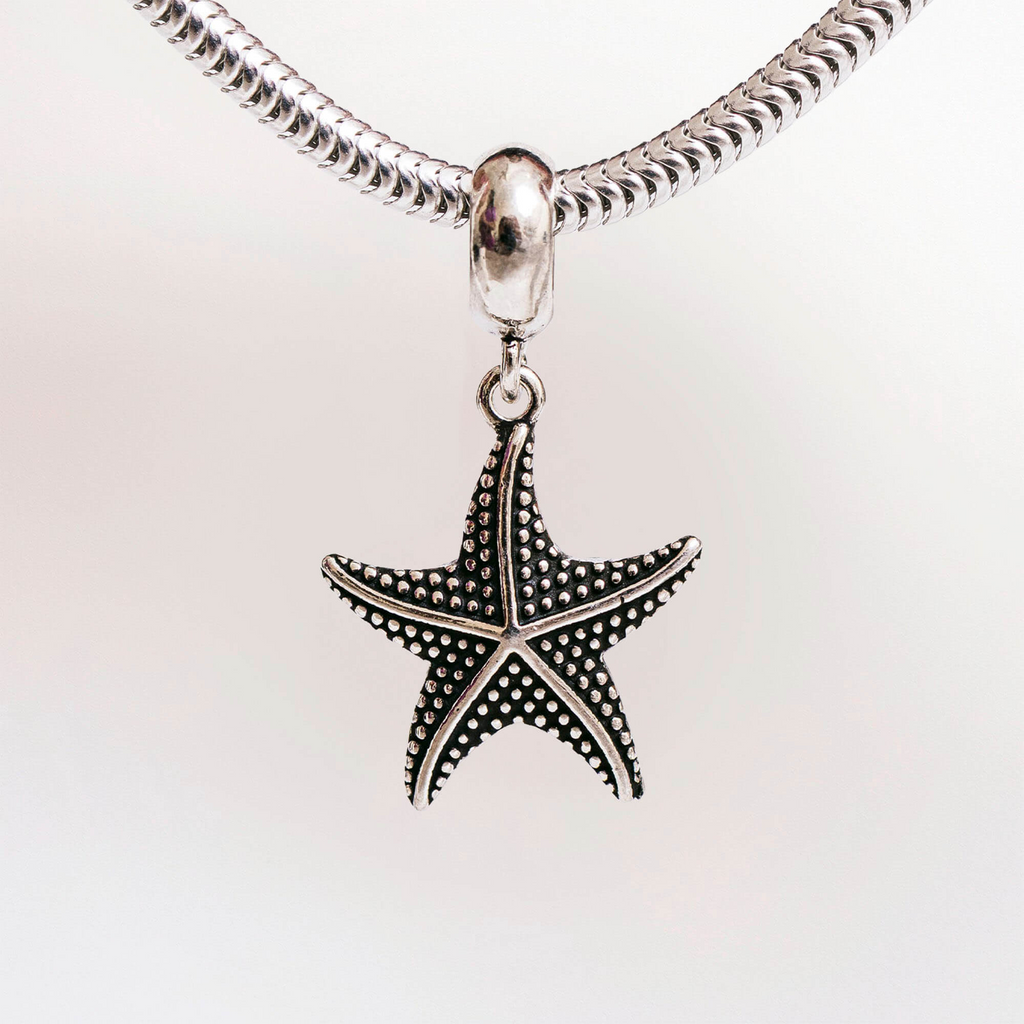 Berloque Estrela do Mar Pontilhada Prata 925
