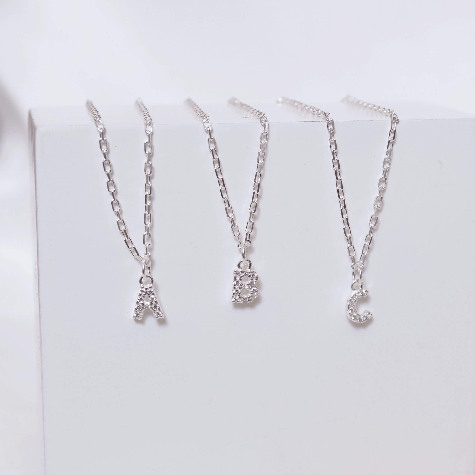 Pulseira de Prata 925 Mini Iniciais Cravejadas