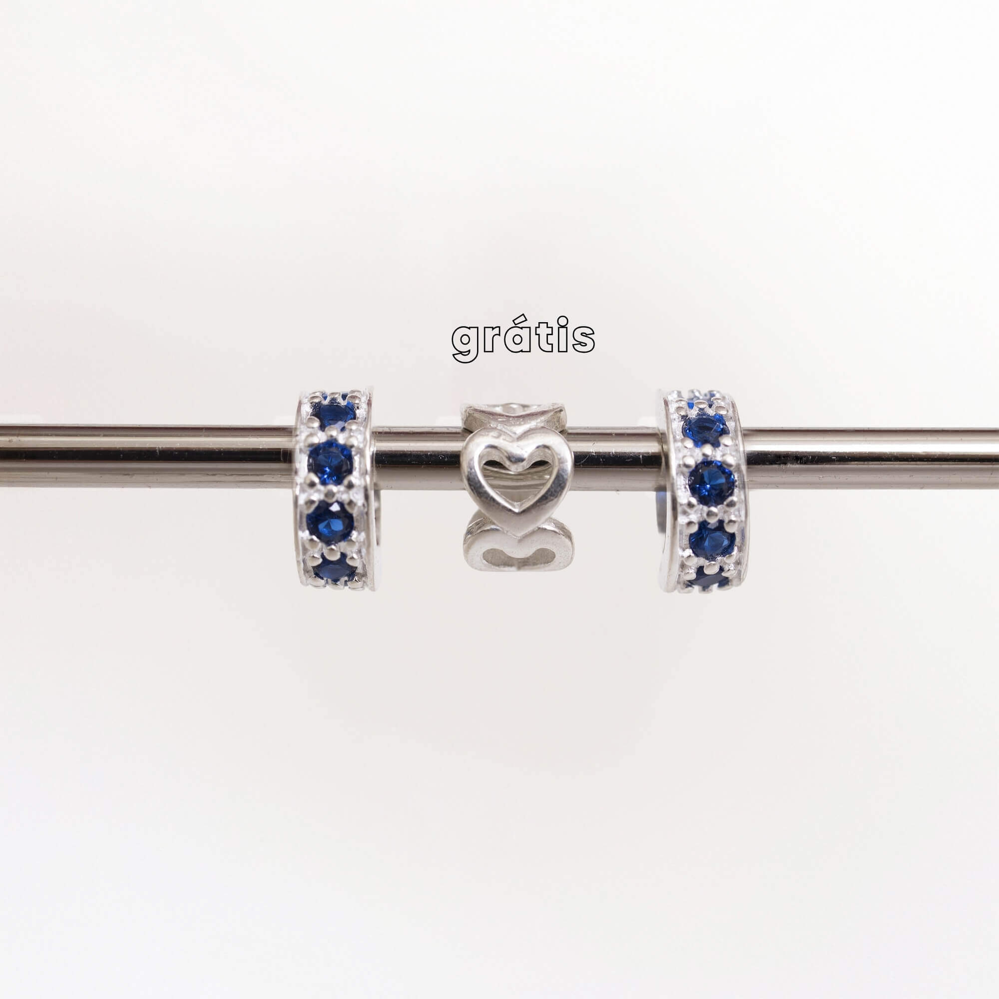 Leve 3 pague 2 - Kit de Berloques em Prata 925 2 unidades Mini Separador Zircônia Azul e Ganhe Mini Separador Corações