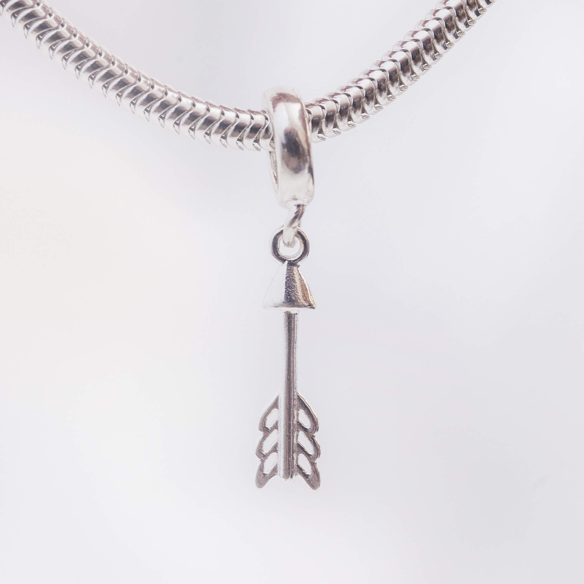 Berloque Flecha Prata 925