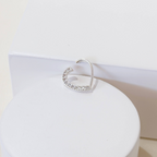 Piercing Daith Coração Cravejado Prata 925