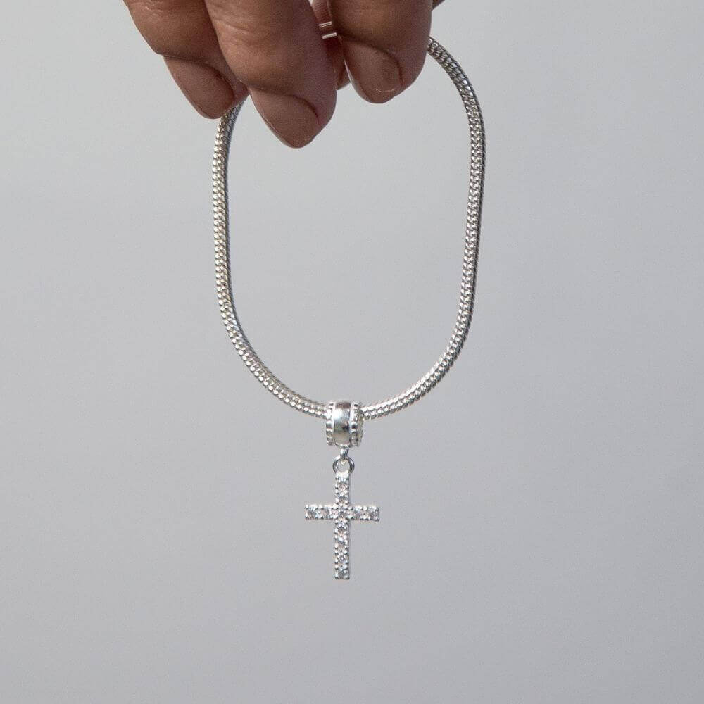 Berloque Crucifixo com Zircônia Prata 925