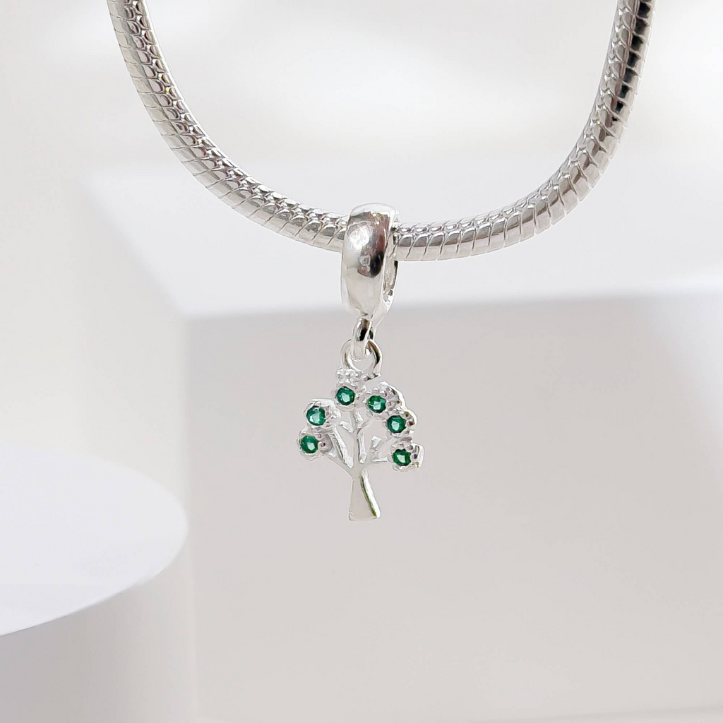 Berloque Mini Árvore da Vida Com Zircônias Verde Prata 925
