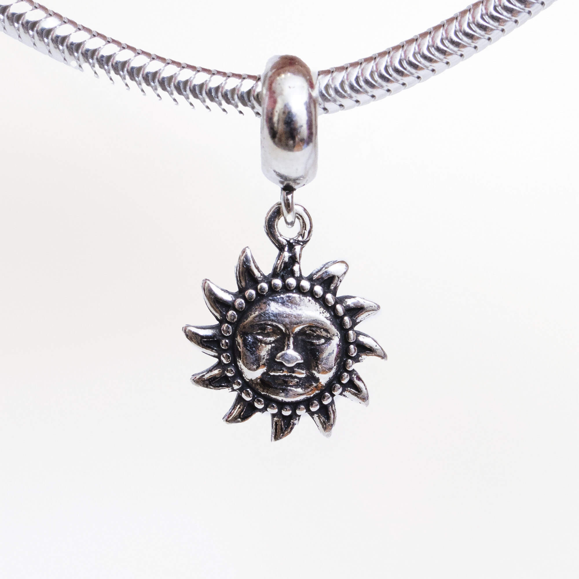 Berloque Sol Prata 925