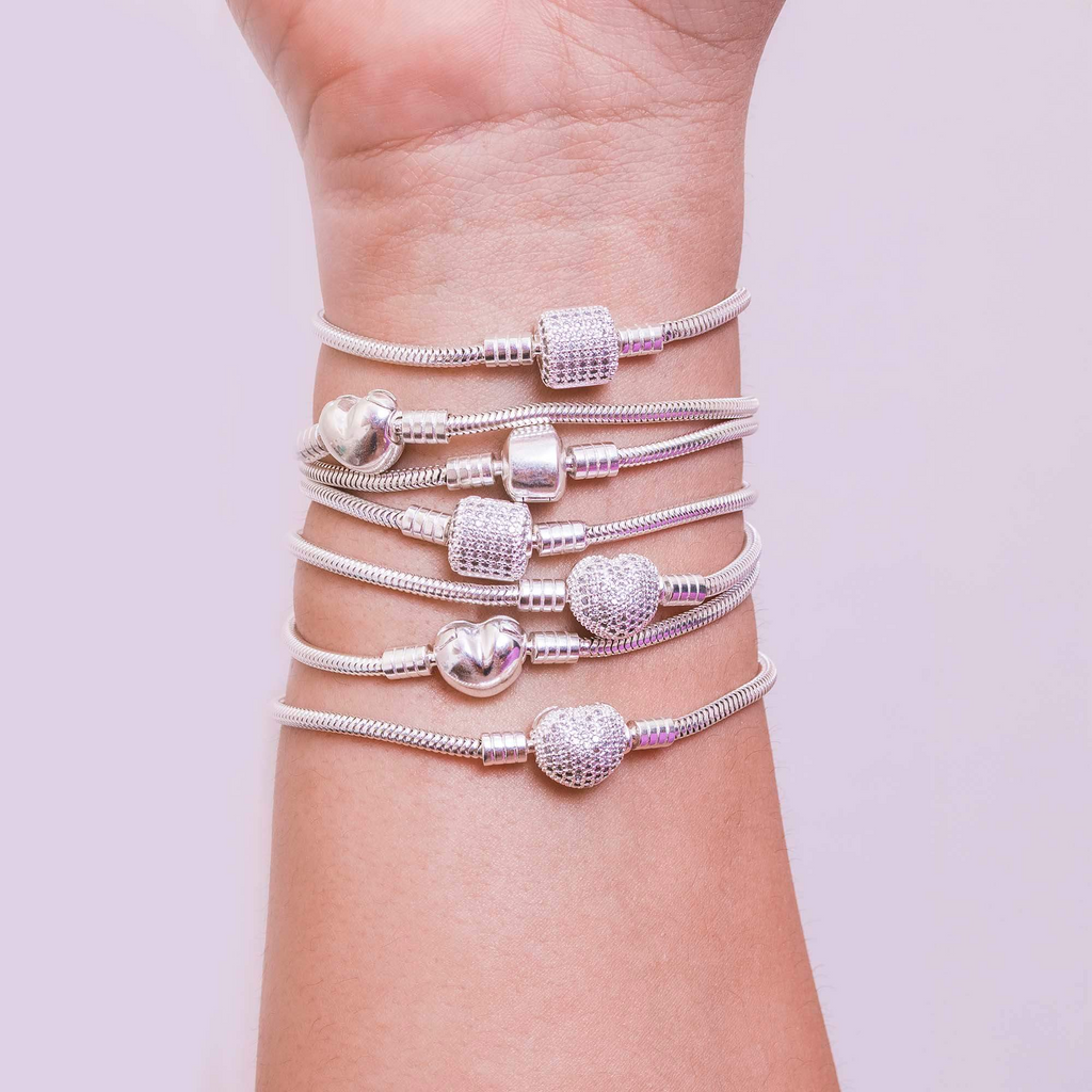 Pulseira de Berloque Tradicional Cravejada Com Zircônias Prata 925