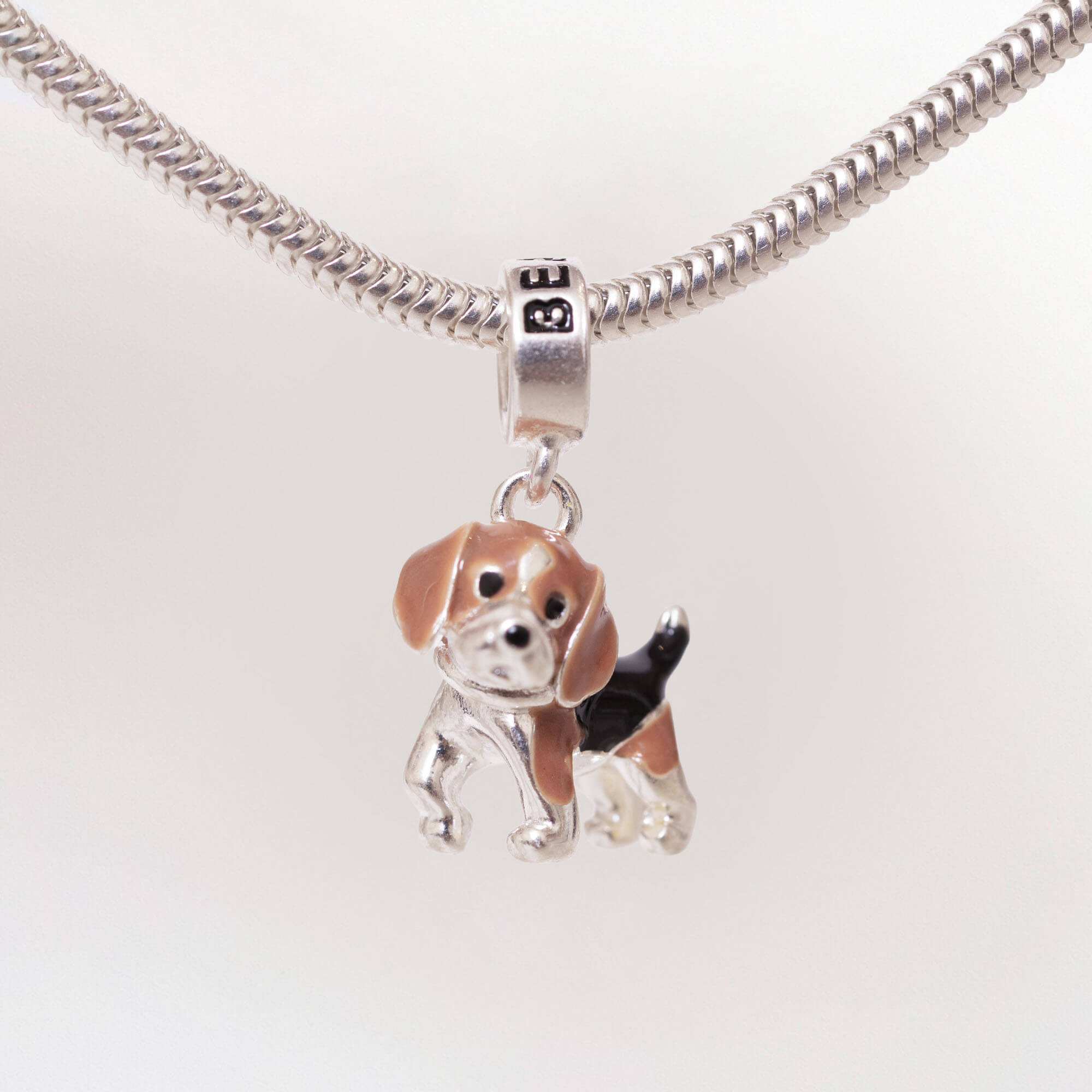 Berloque Cachorro Beagle Prata 925