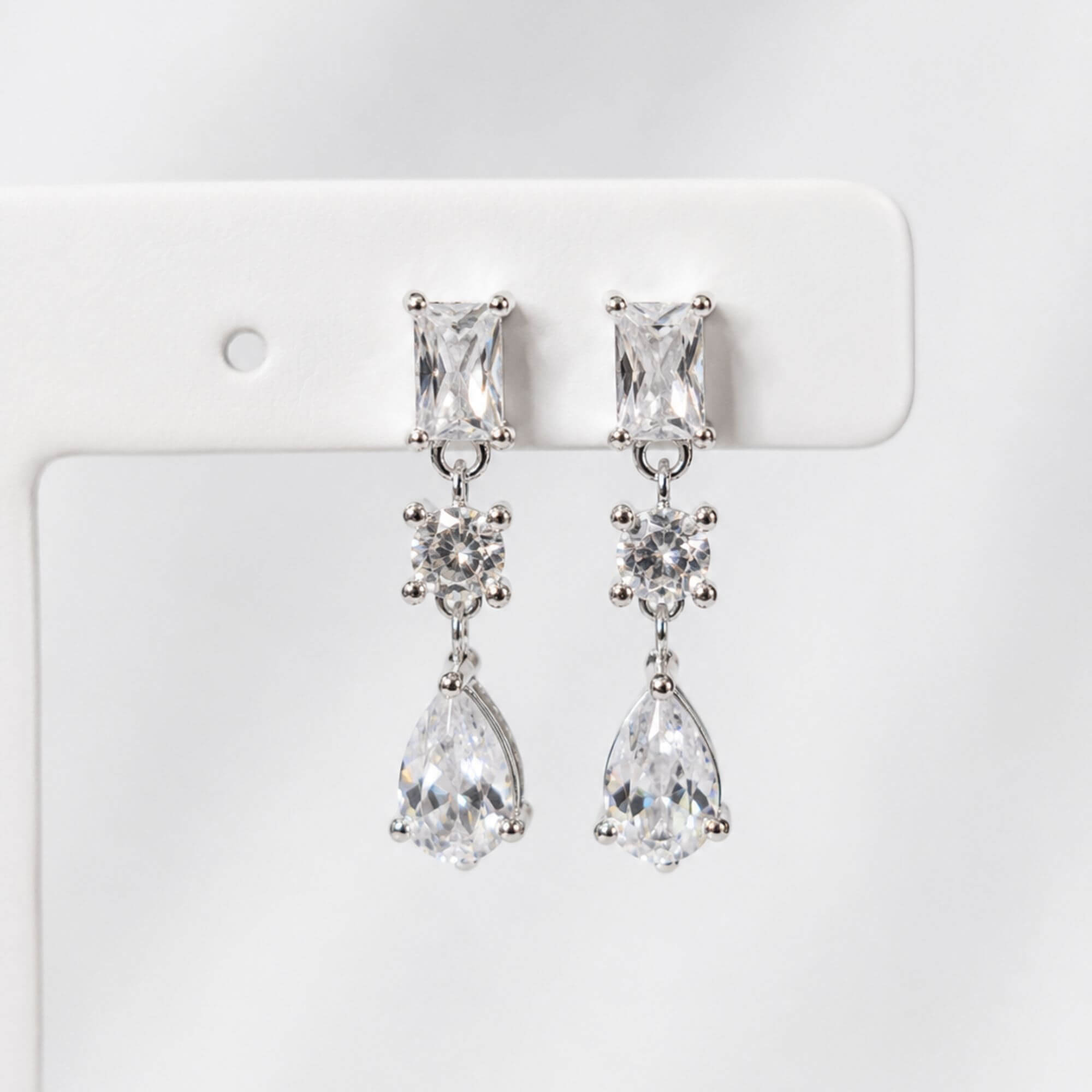Brinco Zircônia Baguete Com Gota Cristal Prata 925