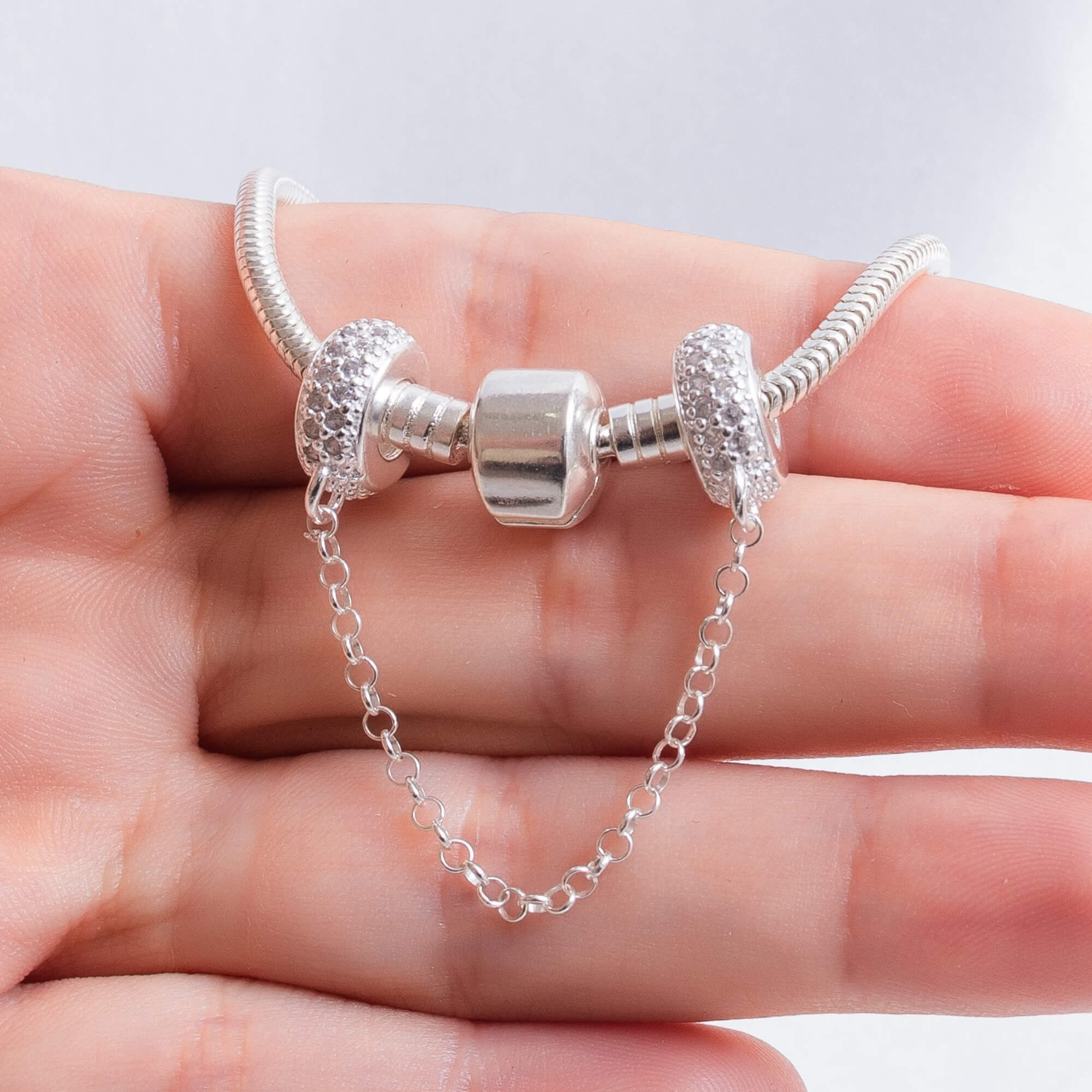 Kit Pulseira Tradicional Lisa + Corrente de Segurança Cravejada Zircônia Cristal Prata 925