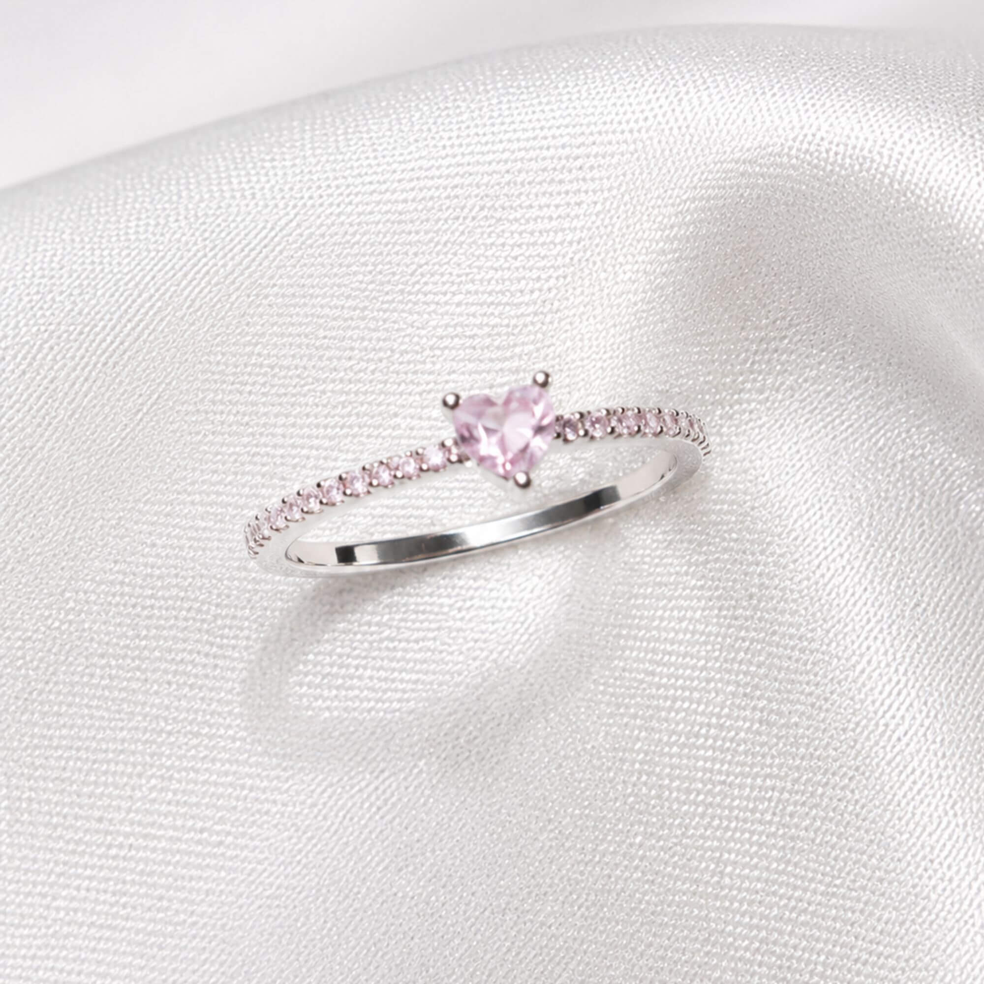 Anel Solitário Coração Rosa Bebê Prata 925