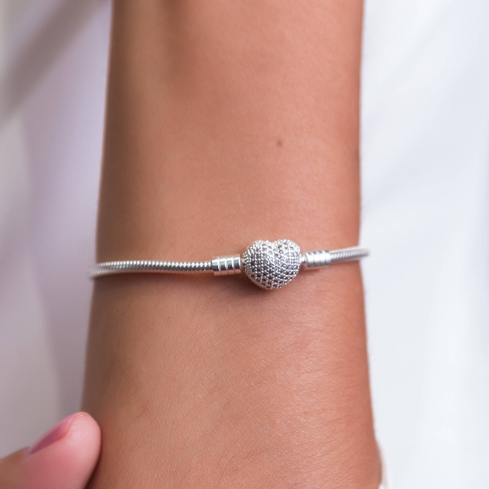 Pulseira de Berloque Coração Cravejado Com Zircônias Prata 925