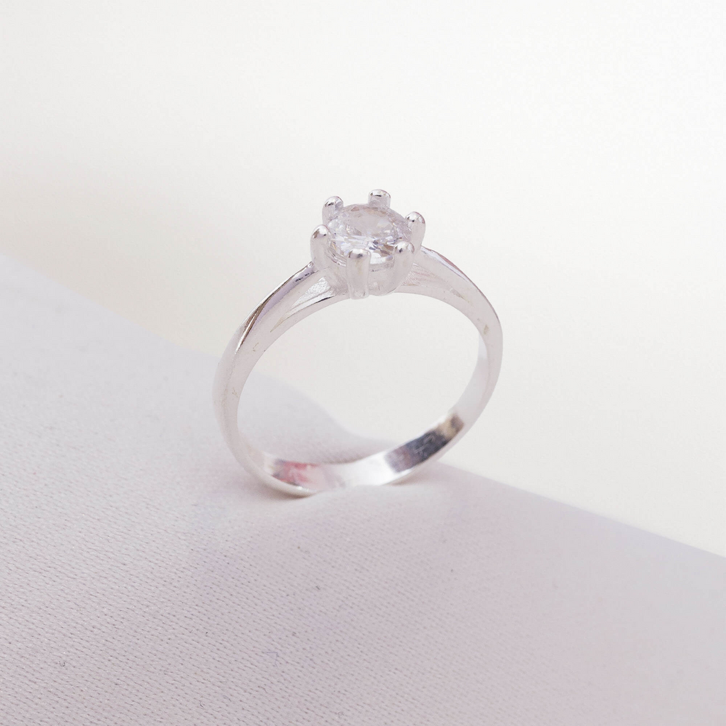 Anel de Prata 925 Solitário Cristal Liso