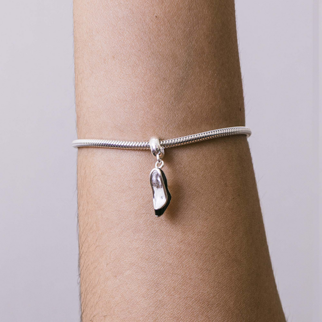 Berloque Sapato de Salto Prata 925