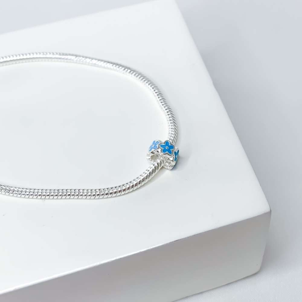 Berloque Mini Separador Flor Azul Prata 925