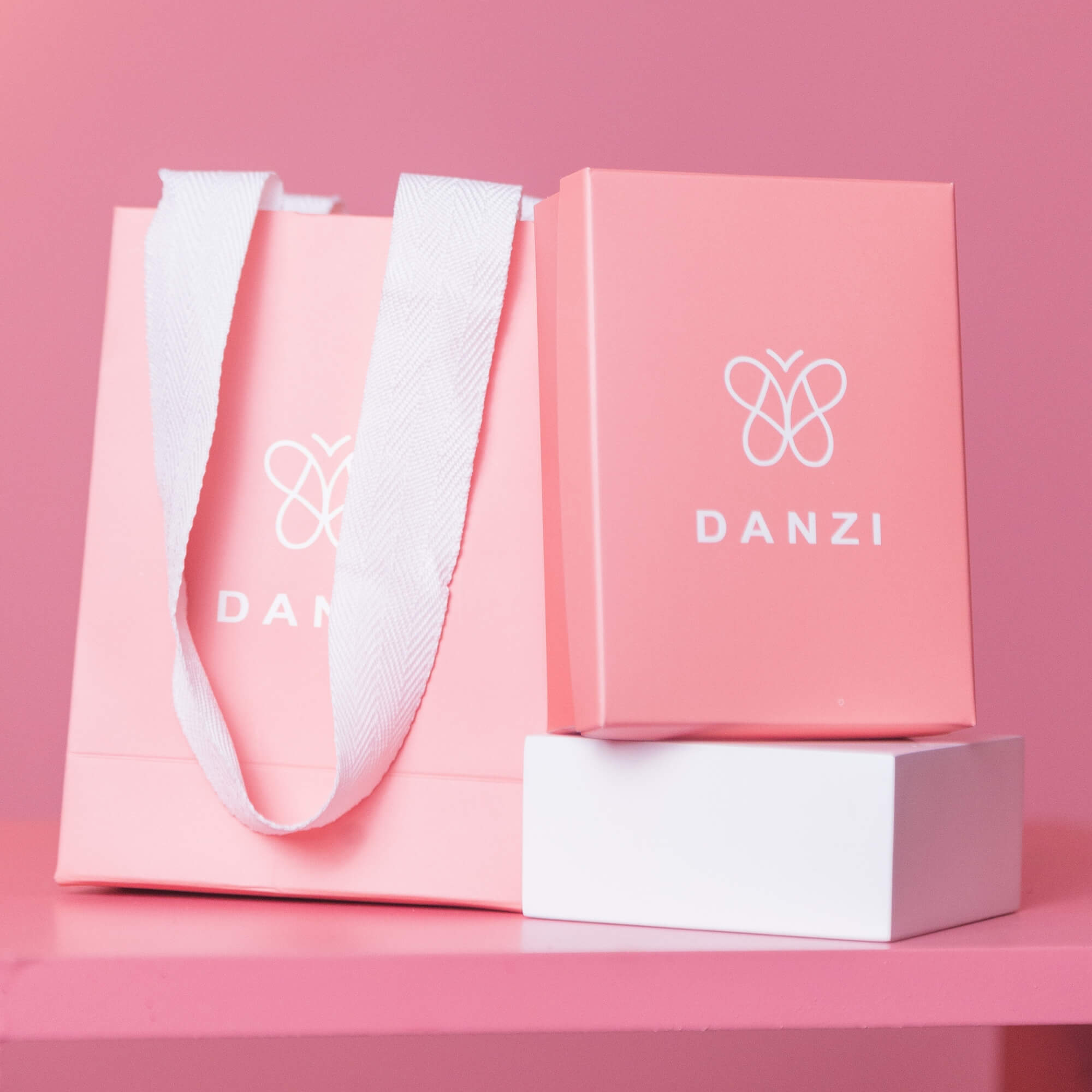 Kit Para Presente Sacola + Caixinha Danzi