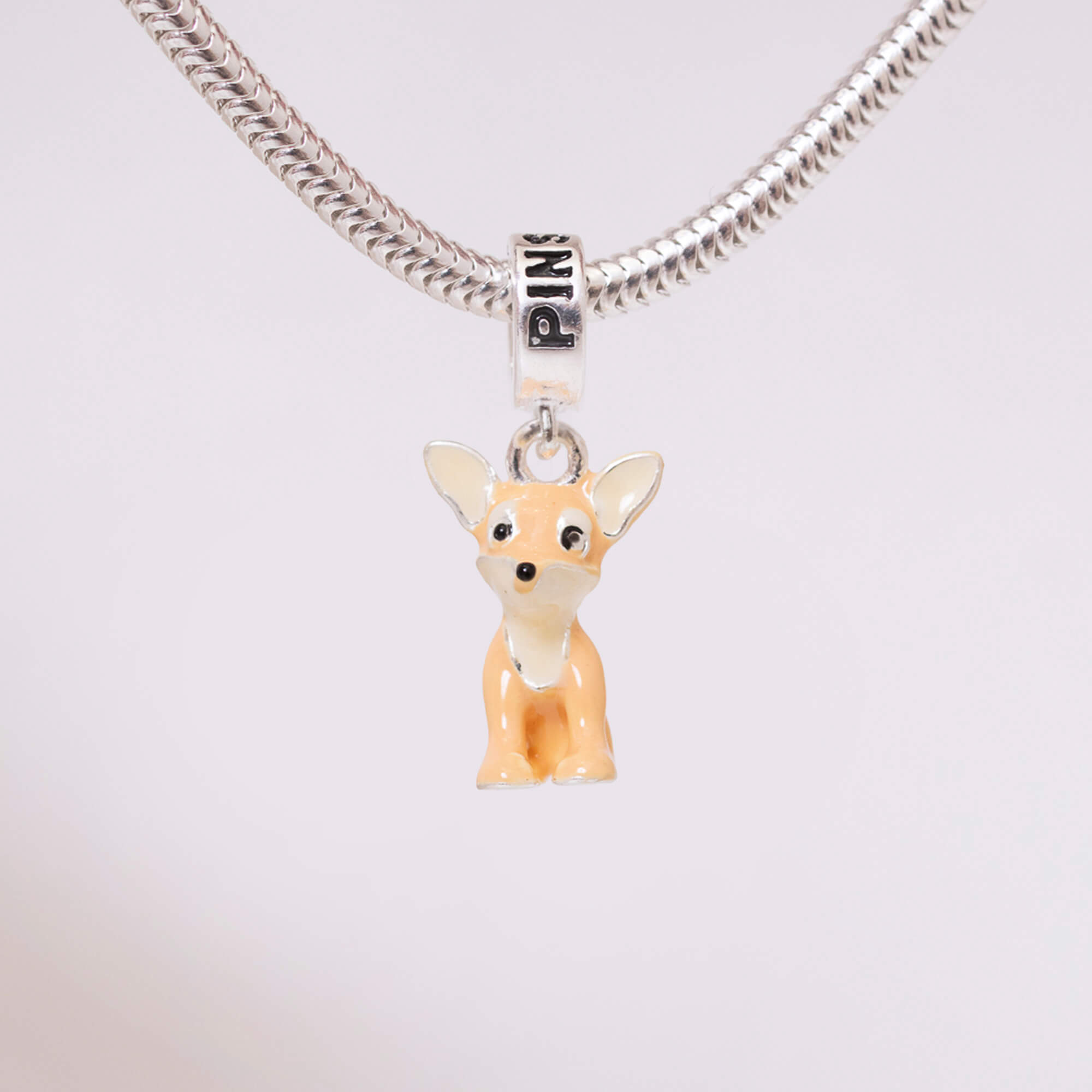 Berloque de Prata 925 Cachorro Pinscher Caramelo