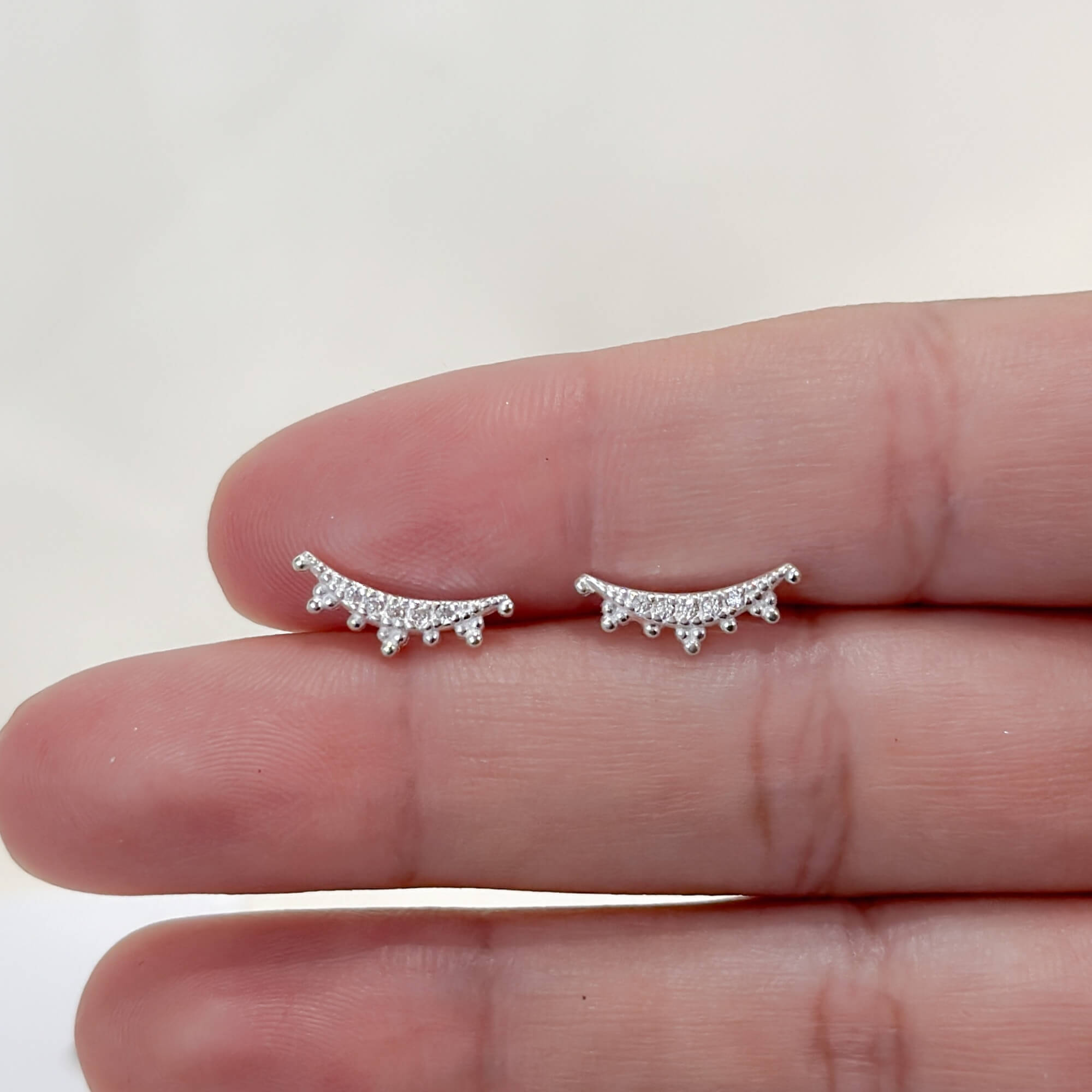 Brinco Ear Cuff Coroa Zircônias Cristais Prata 925