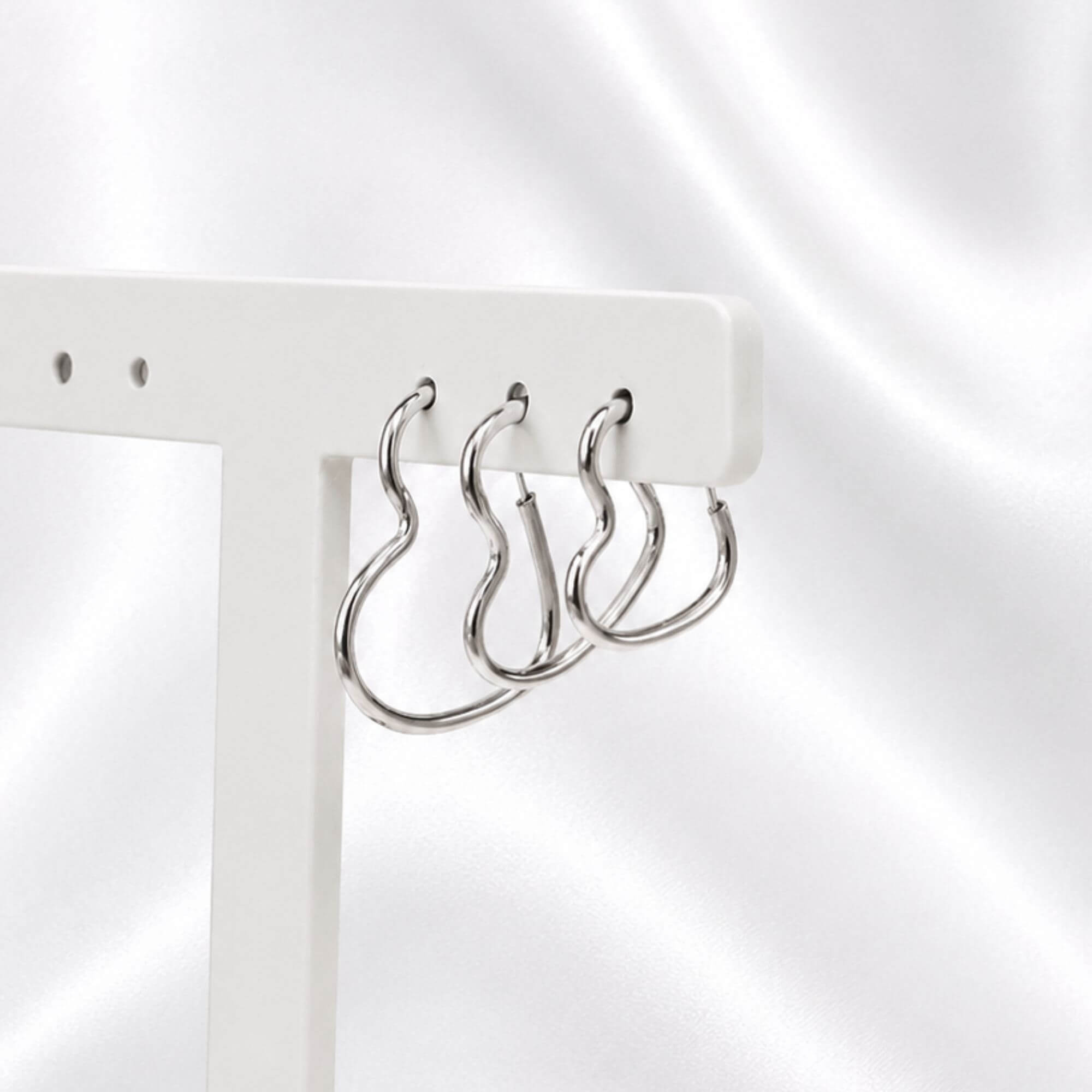 Trio de Brincos Argolas Corações Lisas Prata 925