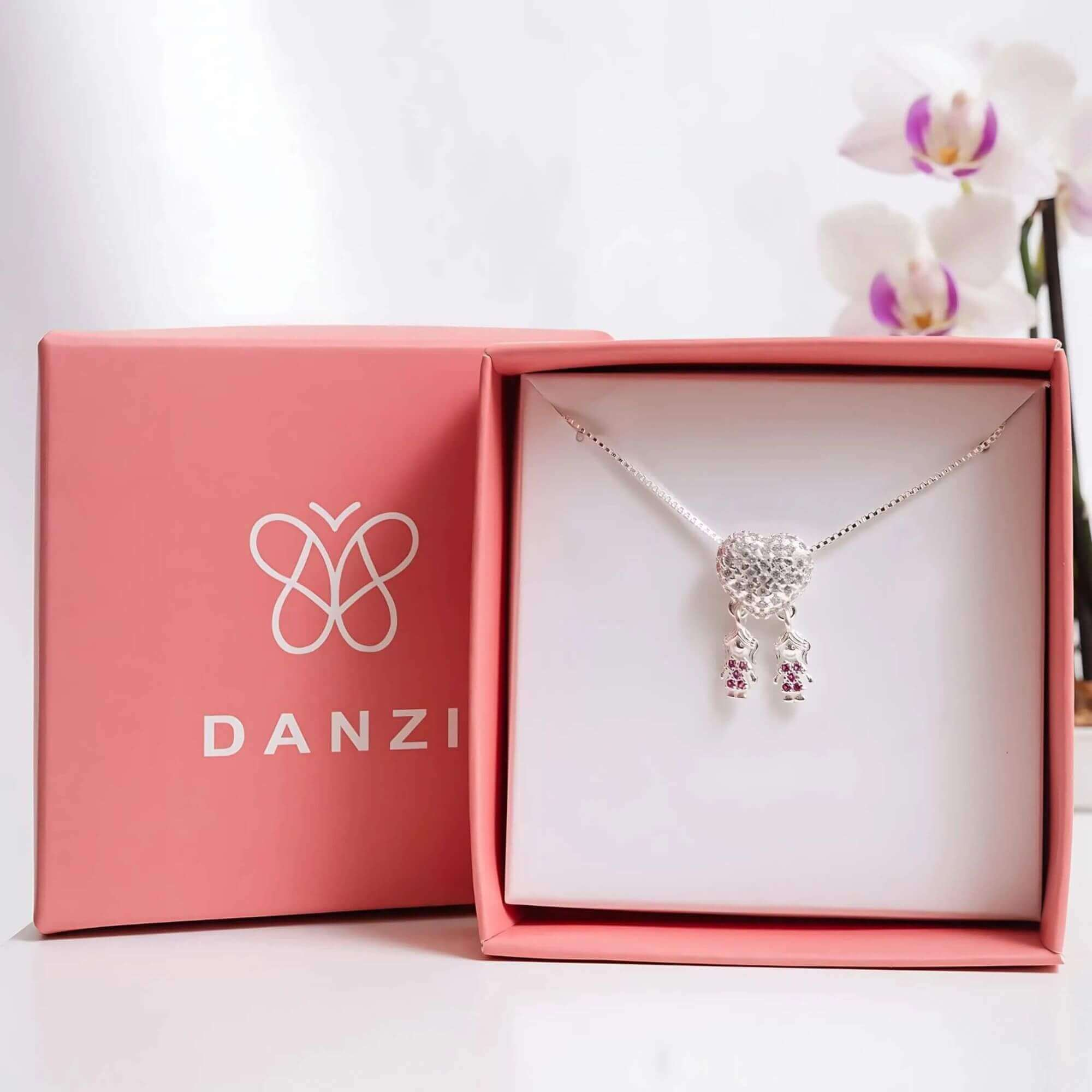 Kit Presente Prata 925 Colar Coração Cravejado com Meninas Zircônia Pink