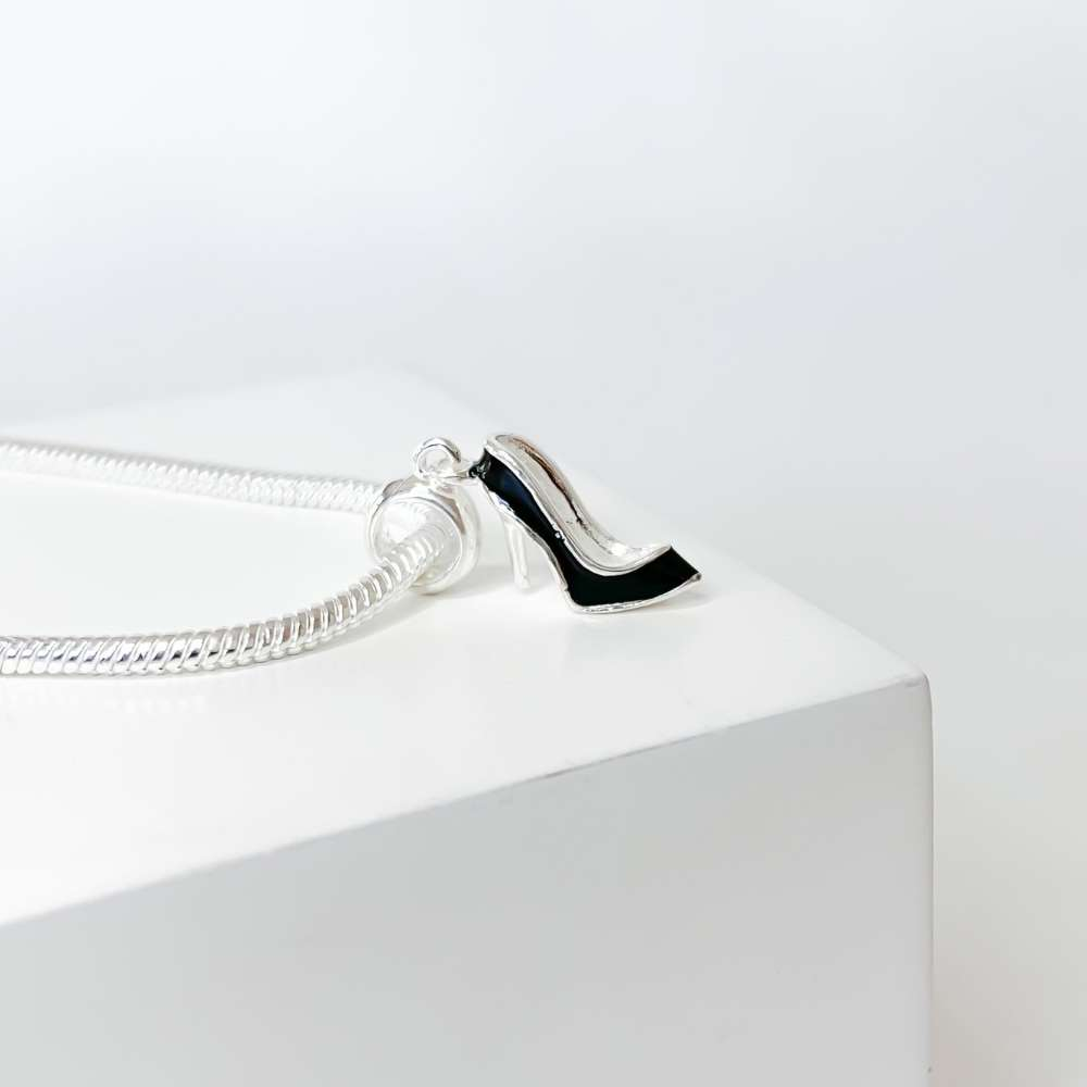 Berloque Sapato de Salto Prata 925