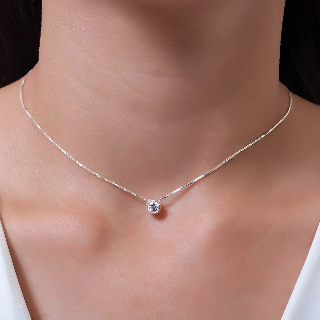 Colar Ponto de Luz Zircônia Cristal 6mm 40 cm Prata 925
