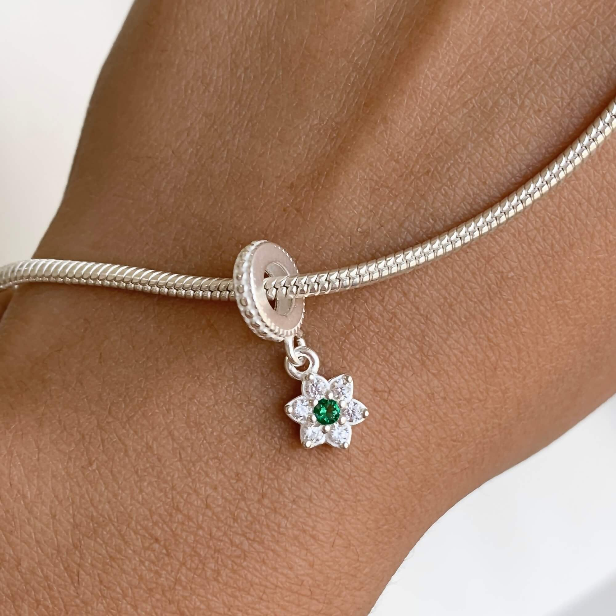Berloque Flor Zircônia Verde Prata 925