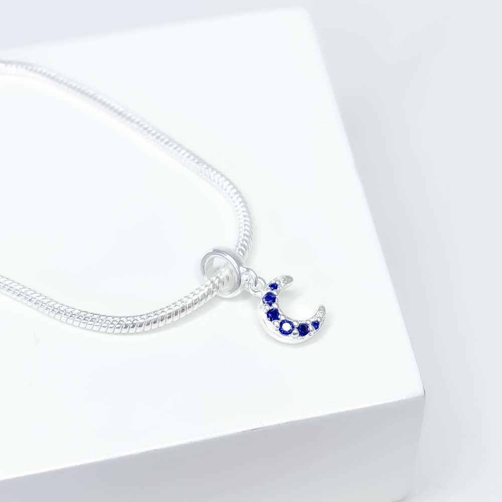 Berloque Lua com Zircônia Azul Prata 925